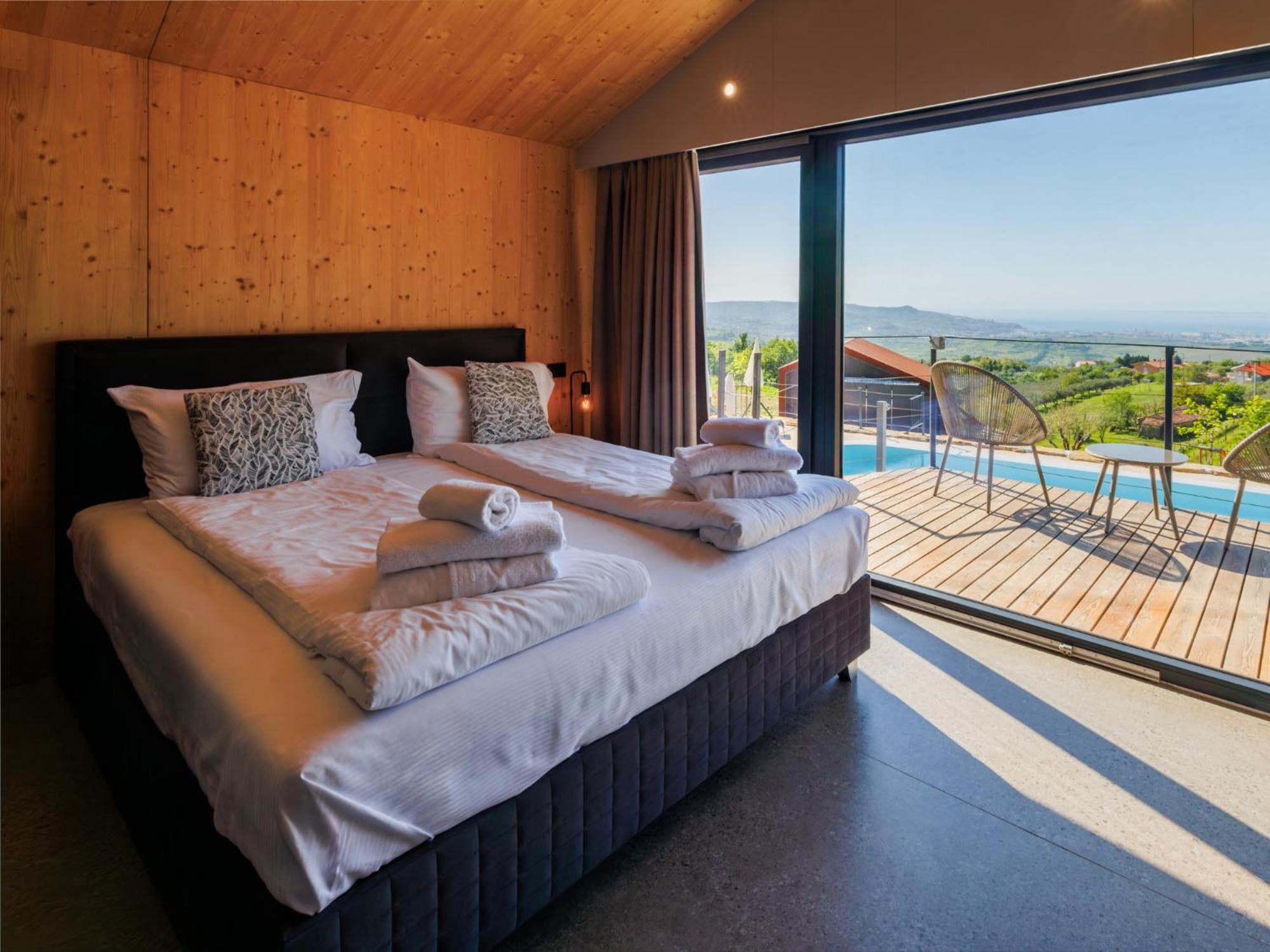 Wine Paradise - Glamping Resort Marezige Exterior photo